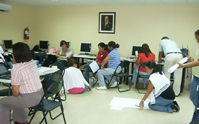 Capacitación a Docentes y Alumnos – Taller de Planeación EGLG