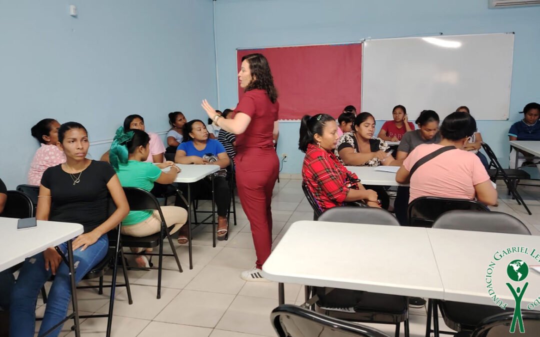 Escuela para Padres – CEBG La Mata en Coclé