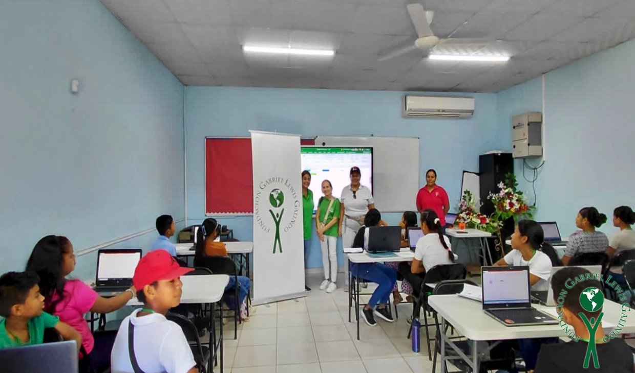 Gracias Sociedad de Esposas de Banqueros