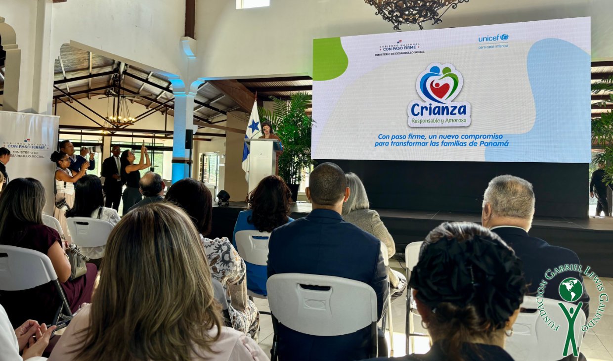 Lanzamiento Programa - Crianza Responsable y Amorosa